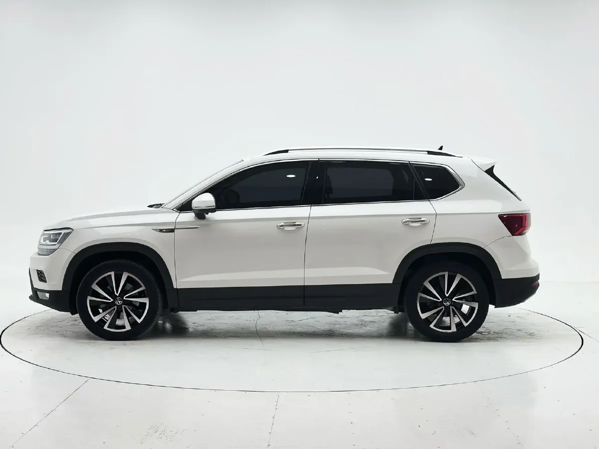 2021 Volkswagen Tharu 1.4T 150HP L4 7DCT,autocango,china used car exporter,china ev exporter,chinese used car exporter,chinese used ev exporter