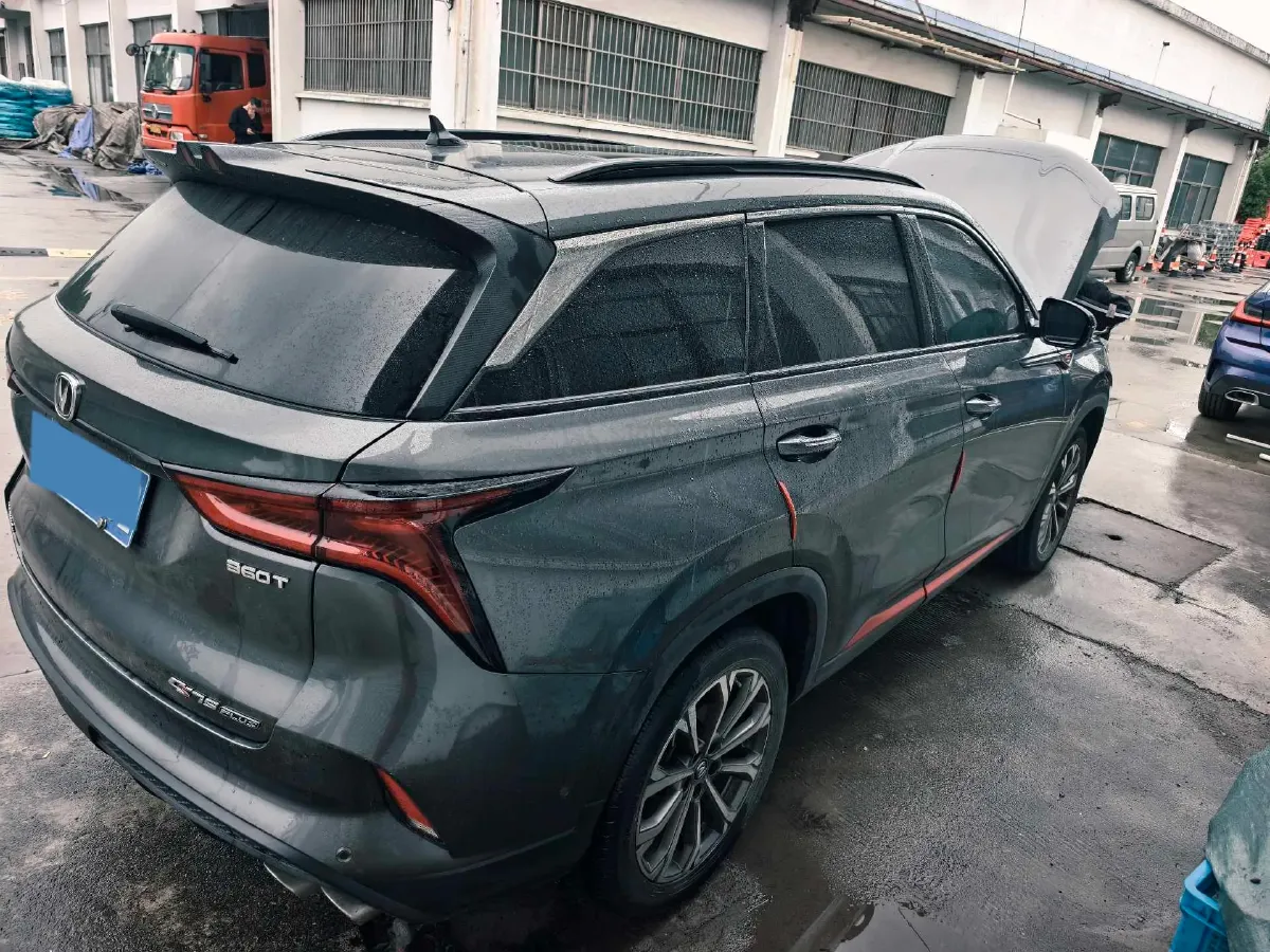 2020 ChangAn CS75 Plus 2.0T 233HP L4 8AT,autocango,china used car exporter,china ev exporter,chinese used car exporter,chinese used ev exporter