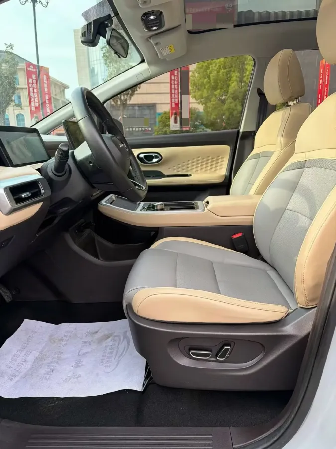 2022 Geely Okavango 1.8T 184HP L4 7DCT,autocango,china used car exporter,china ev exporter,chinese used car exporter,chinese used ev exporter