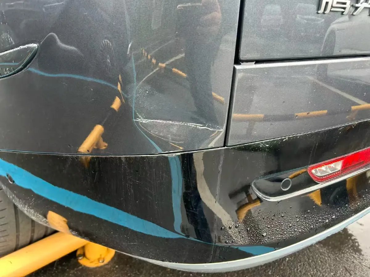 2025 Denza DenzaN9 2.0T 207HP L4 E-CVT PHEV,autocango,china used car exporter,china ev exporter,chinese used car exporter,chinese used ev exporter