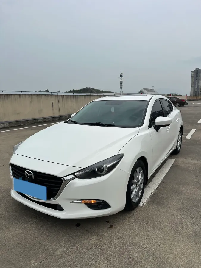 2017 Mazda 3 Axela 1.5L 117HP L4 6AT,autocango,china used car exporter,china ev exporter,chinese used car exporter,chinese used ev exporter