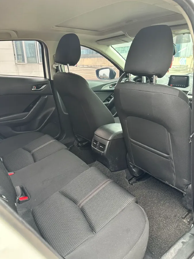 2017 Mazda 3 Axela 1.5L 117HP L4 6AT,autocango,china used car exporter,china ev exporter,chinese used car exporter,chinese used ev exporter