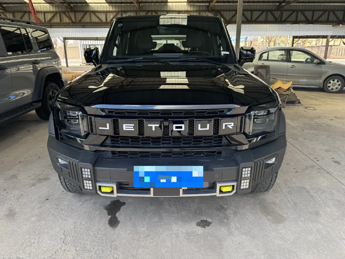 2023 Jetour Traveller 2.0T 254HP L4 7DCT,autocango,china used car exporter,china ev exporter,chinese used car exporter,chinese used ev exporter