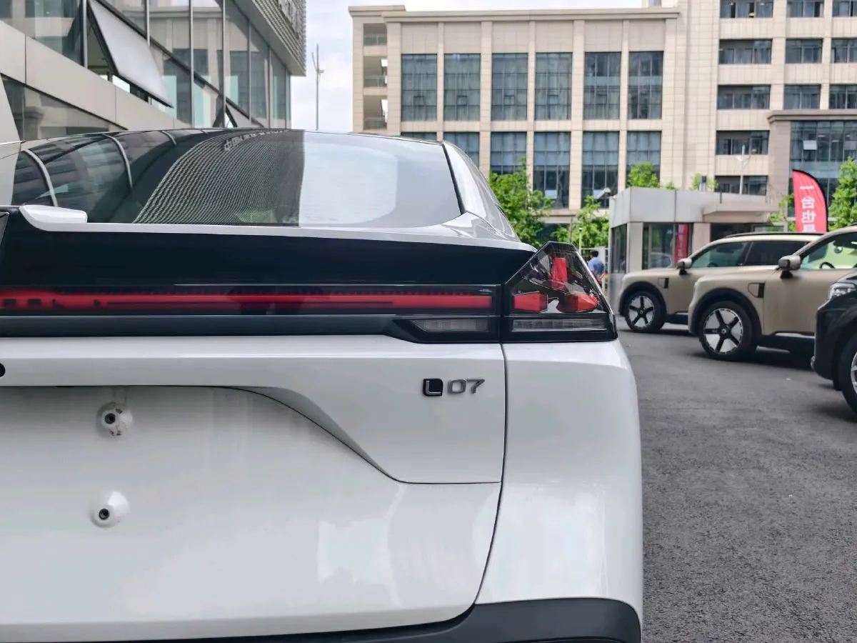 2026 Deepal L07 BEV,autocango,china used car exporter,china ev exporter,chinese used car exporter,chinese used ev exporter