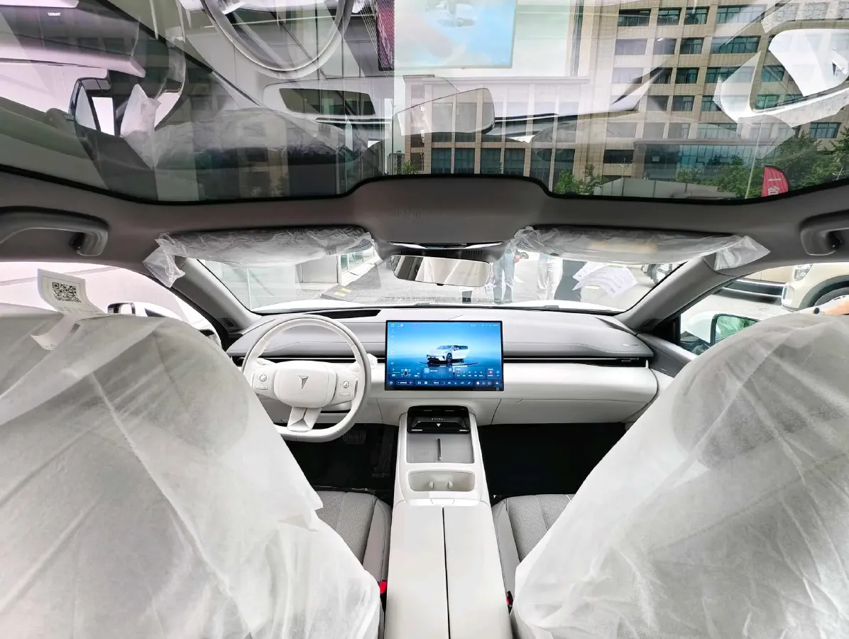 2026 Deepal L07 BEV,autocango,china used car exporter,china ev exporter,chinese used car exporter,chinese used ev exporter