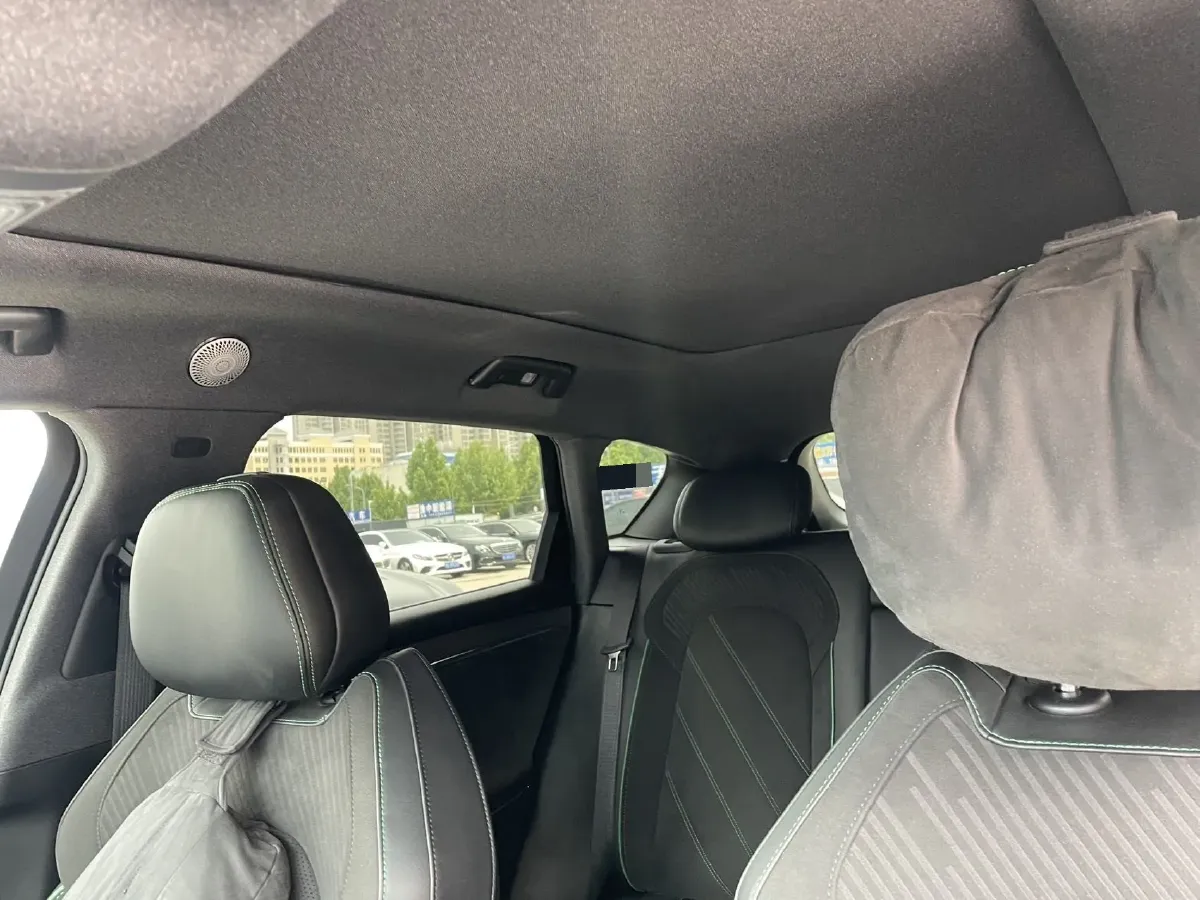 2025 Voyah FREE 1.5T 150HP L4 REEV 43KWH,autocango,china used car exporter,china ev exporter,chinese used car exporter,chinese used ev exporter