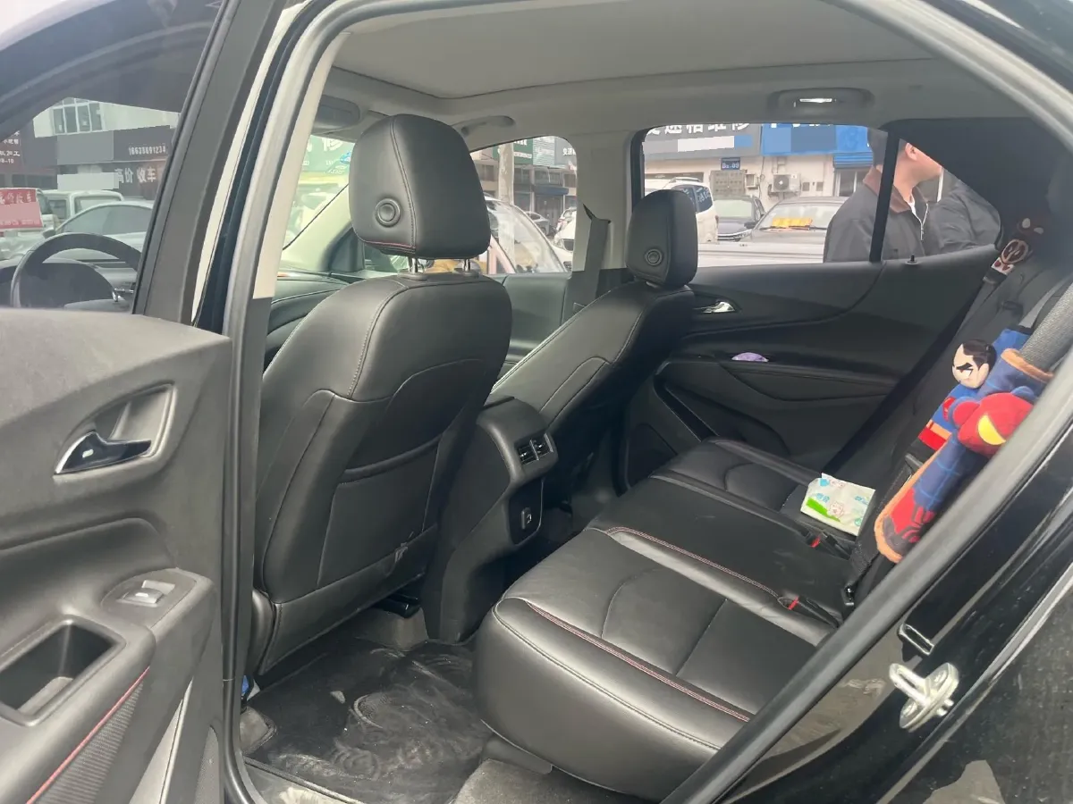 2019 Chevrolet Equinox 2.0T 260HP L4 9AT,autocango,china used car exporter,china ev exporter,chinese used car exporter,chinese used ev exporter