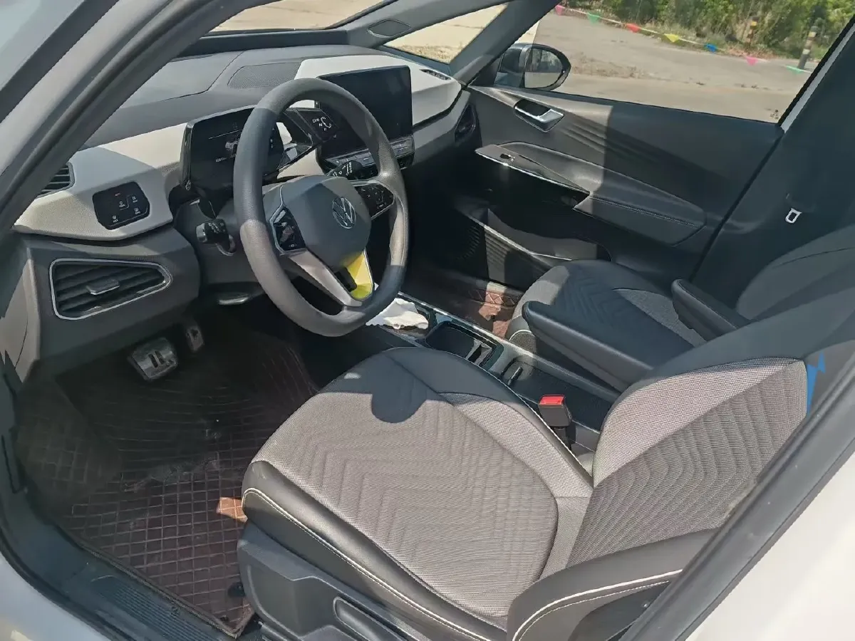 2023 Volkswagen ID.3 BEV 52.8KWH,autocango,china used car exporter,china ev exporter,chinese used car exporter,chinese used ev exporter