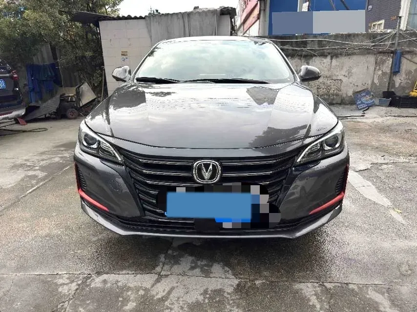 2021 ChangAn Raeton CC 1.5T 180HP L4 7DCT,autocango,china used car exporter,china ev exporter,chinese used car exporter,chinese used ev exporter