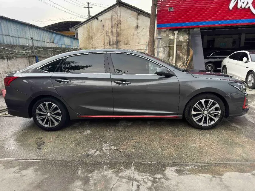 2021 ChangAn Raeton CC 1.5T 180HP L4 7DCT,autocango,china used car exporter,china ev exporter,chinese used car exporter,chinese used ev exporter