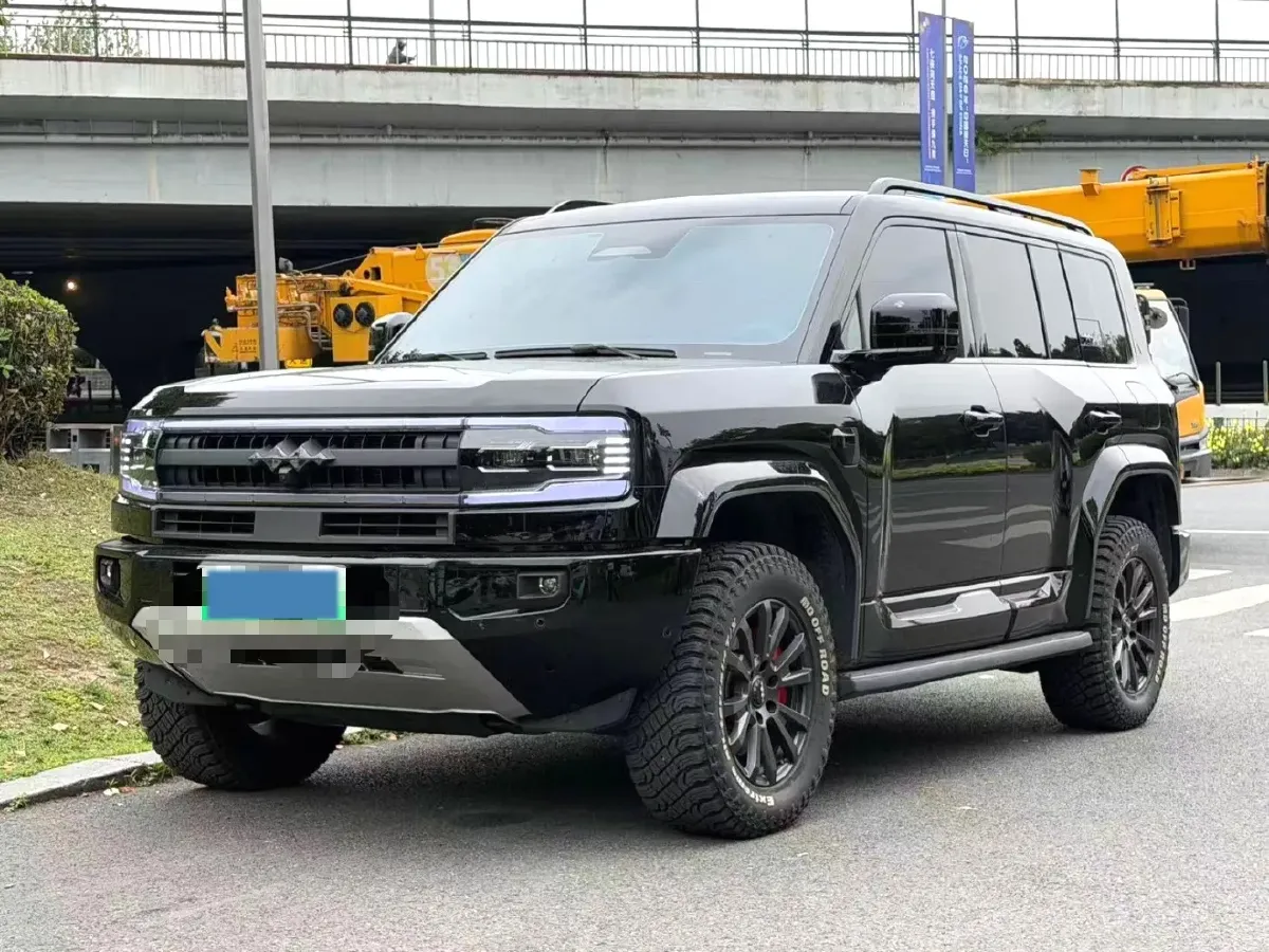 2025 FangChengBao Bao 5 1.5T 194HP L4 E-CVT PHEV 31.8KWH,autocango,china used car exporter,china ev exporter,chinese used car exporter,chinese used ev exporter