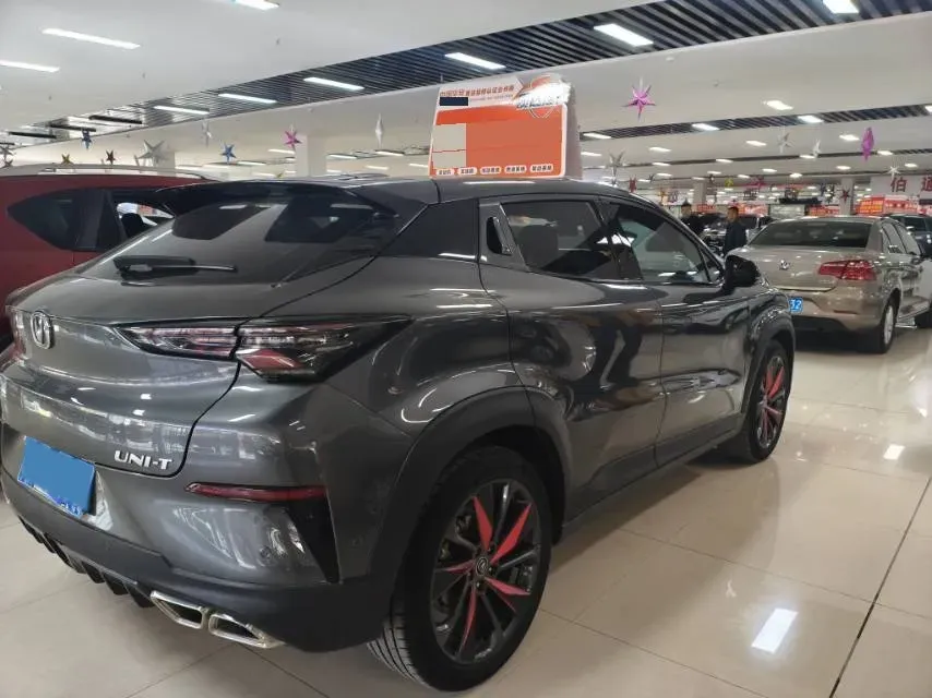 2020 ChangAn UNI-T 1.5T 180HP L4 7DCT,autocango,china used car exporter,china ev exporter,chinese used car exporter,chinese used ev exporter