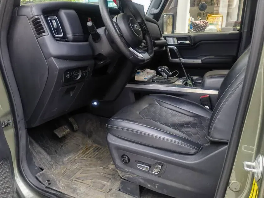 2024 212 212 T01 2.0T 252HP L4 8AT,autocango,china used car exporter,china ev exporter,chinese used car exporter,chinese used ev exporter