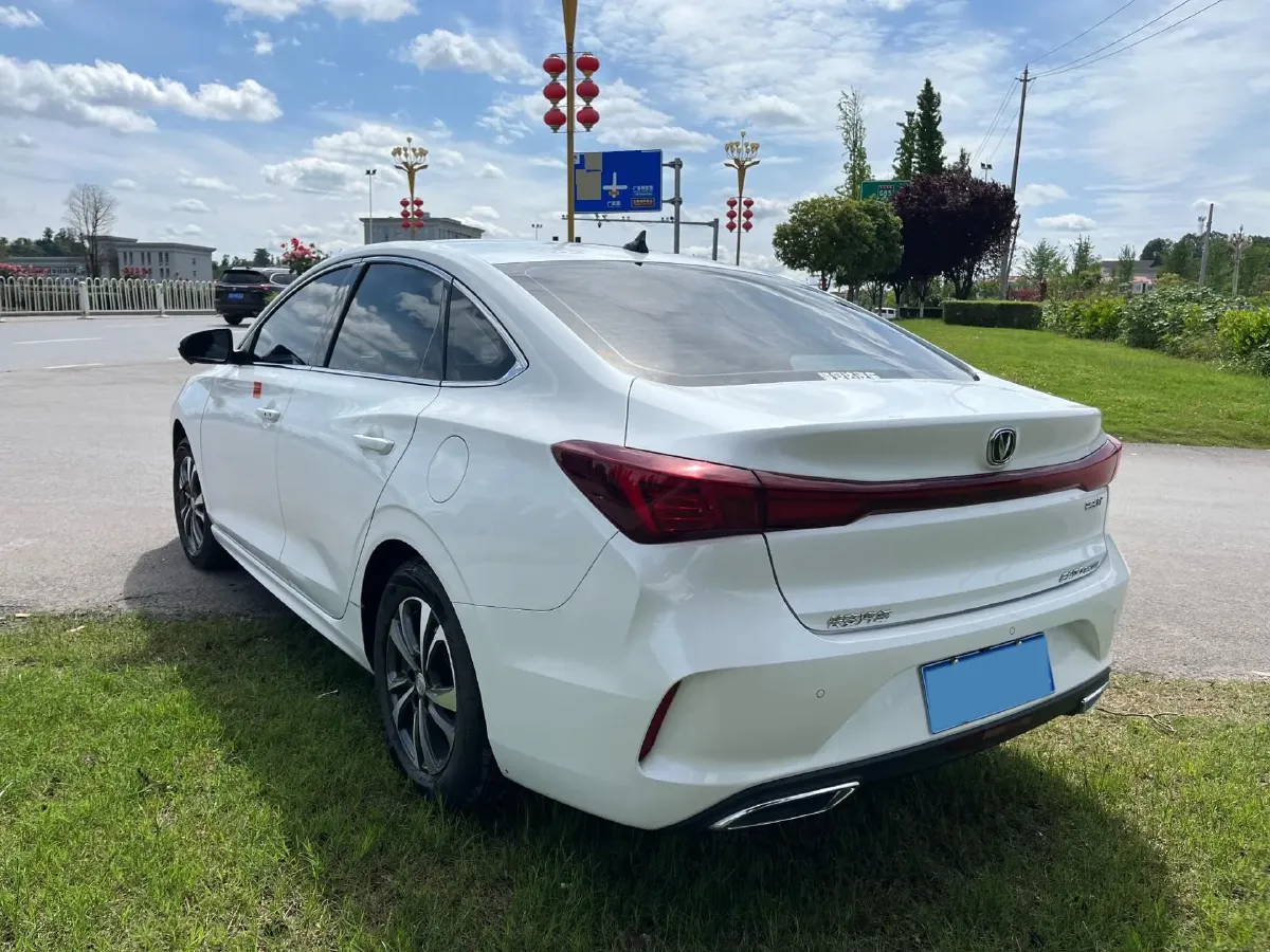 2021 ChangAn Eado 1.4T 160HP L4 7DCT,autocango,china used car exporter,china ev exporter,chinese used car exporter,chinese used ev exporter