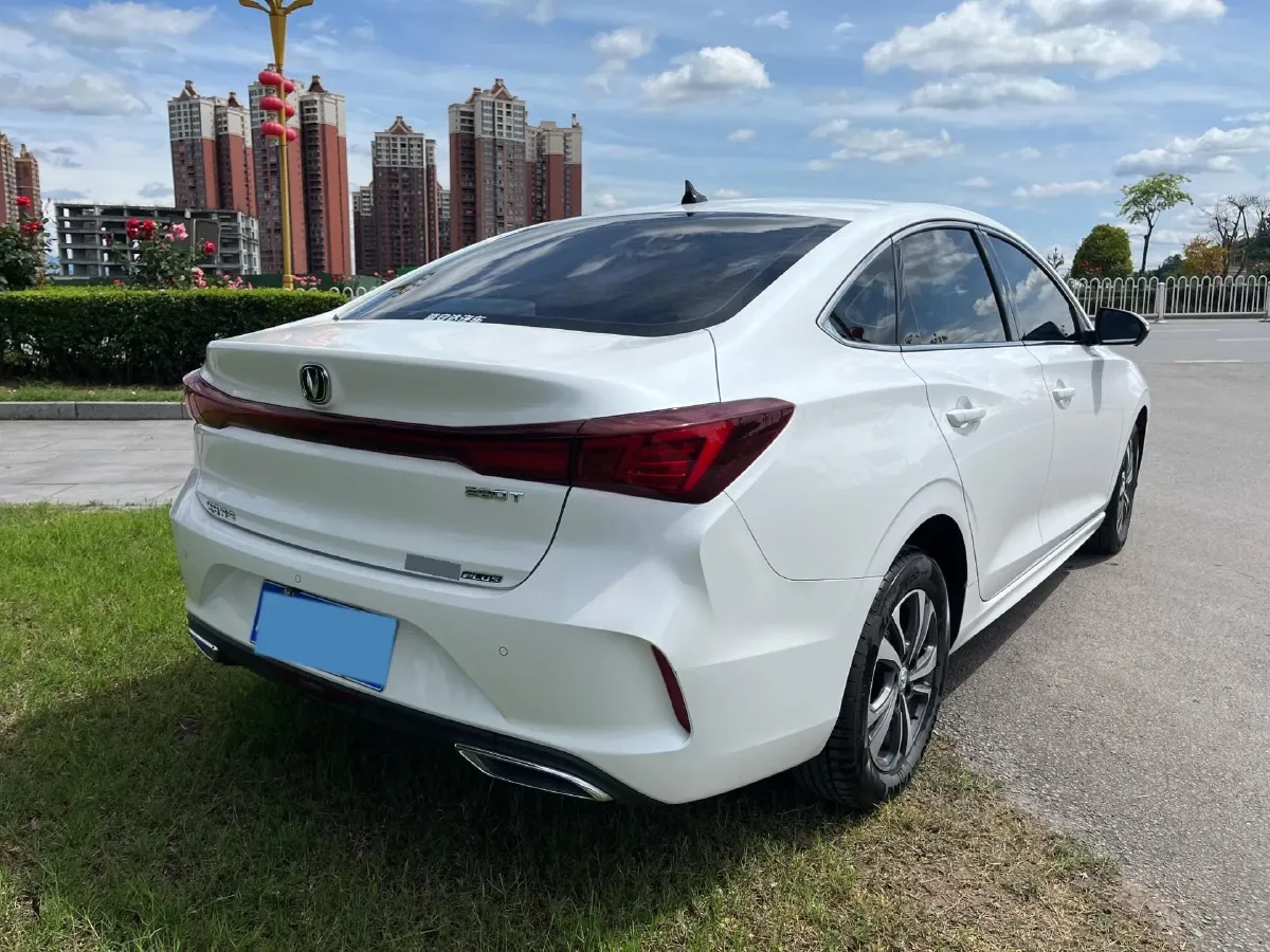 2021 ChangAn Eado 1.4T 160HP L4 7DCT,autocango,china used car exporter,china ev exporter,chinese used car exporter,chinese used ev exporter