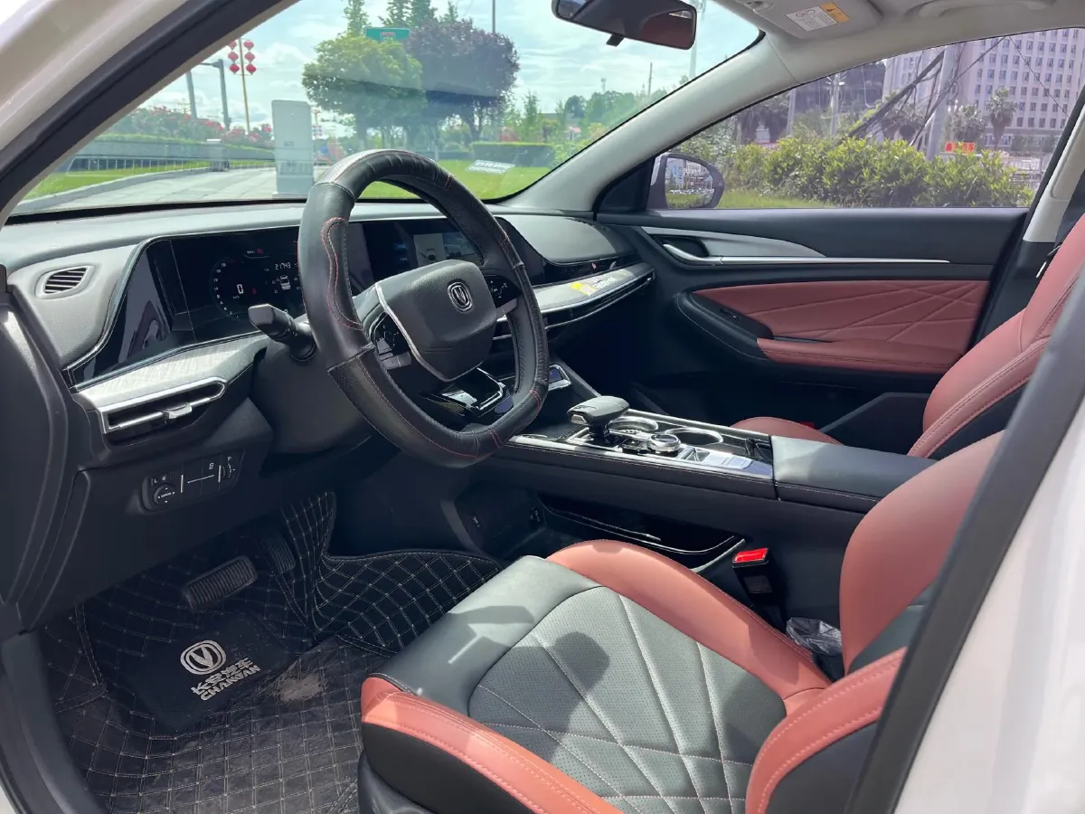 2021 ChangAn Eado 1.4T 160HP L4 7DCT,autocango,china used car exporter,china ev exporter,chinese used car exporter,chinese used ev exporter