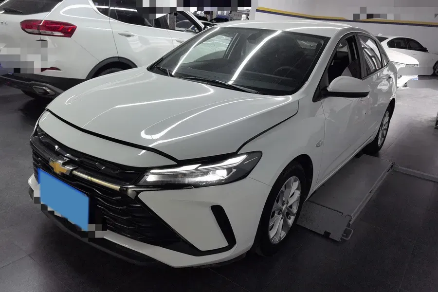 2023 Chevrolet Monza 1.5L 113HP L4 6DCT,autocango,china used car exporter,china ev exporter,chinese used car exporter,chinese used ev exporter