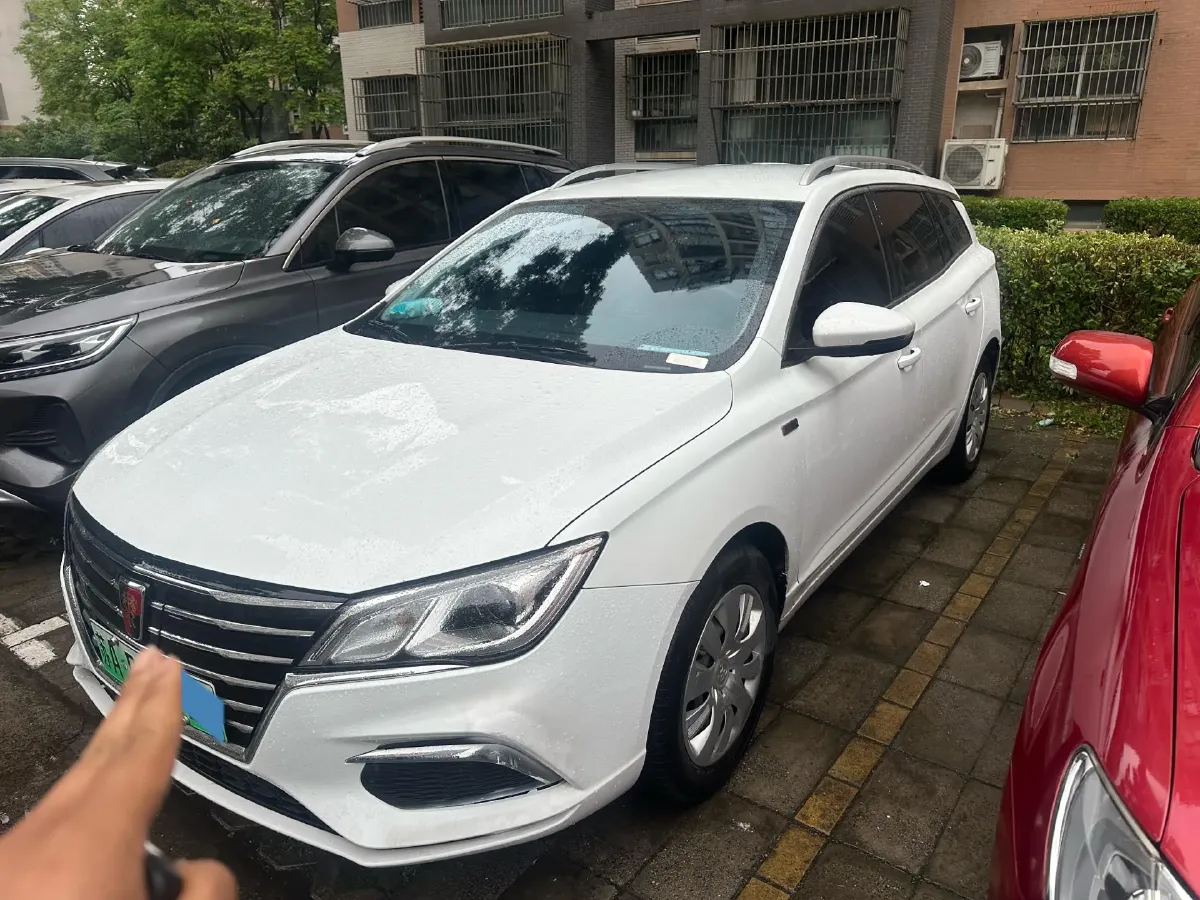 2018 Roewe Ei5 BEV 35KWH,autocango,china used car exporter,china ev exporter,chinese used car exporter,chinese used ev exporter