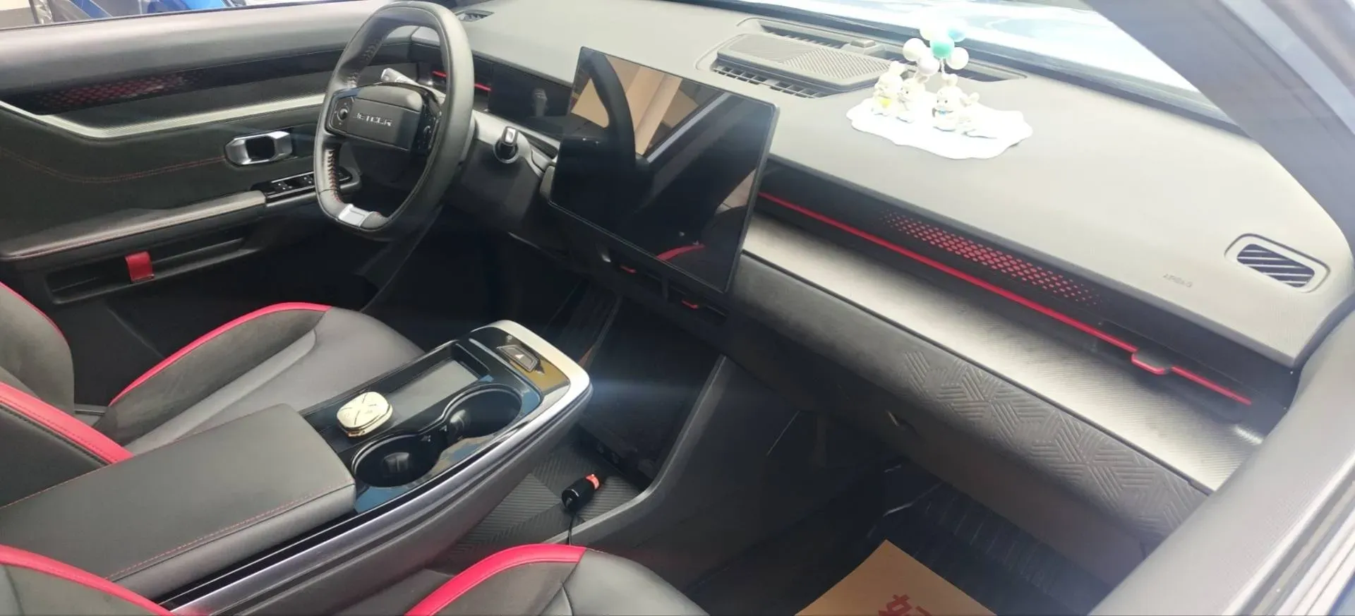 2022 Jetour DASHING 1.6T 197HP L4 7DCT,autocango,china used car exporter,china ev exporter,chinese used car exporter,chinese used ev exporter