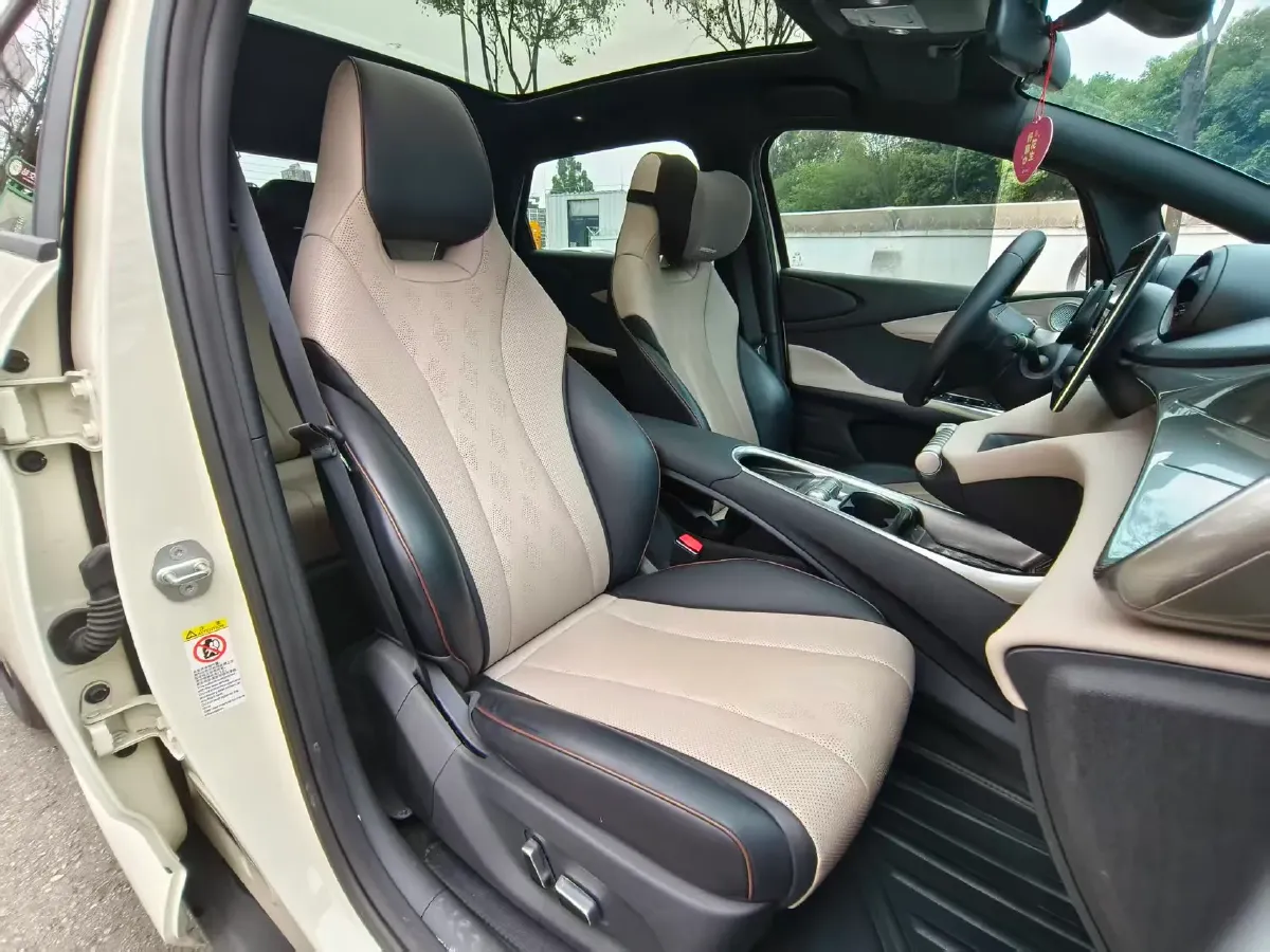 2023 BYD Dolphin BEV 44.928KWH,autocango,china used car exporter,china ev exporter,chinese used car exporter,chinese used ev exporter