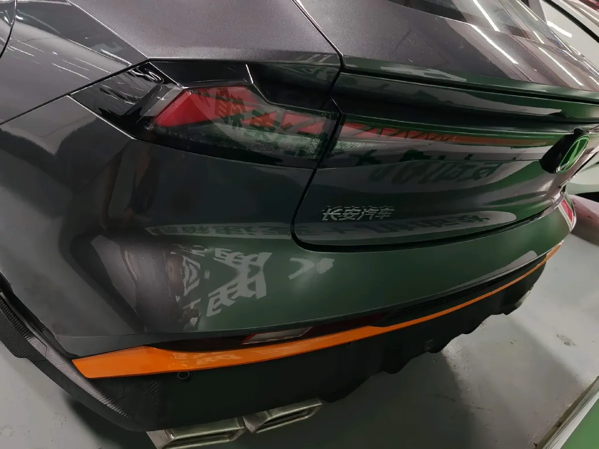 2024 ChangAn UNI-V 1.5T 188HP L4 7DCT,autocango,china used car exporter,china ev exporter,chinese used car exporter,chinese used ev exporter