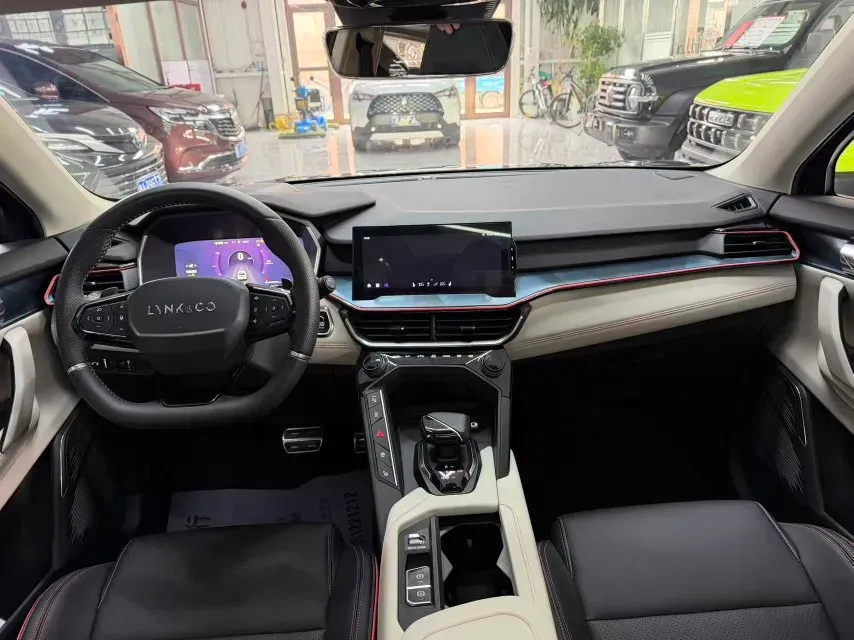 2020 LYNK&CO 06 1.5T 177HP L3 7DCT,autocango,china used car exporter,china ev exporter,chinese used car exporter,chinese used ev exporter