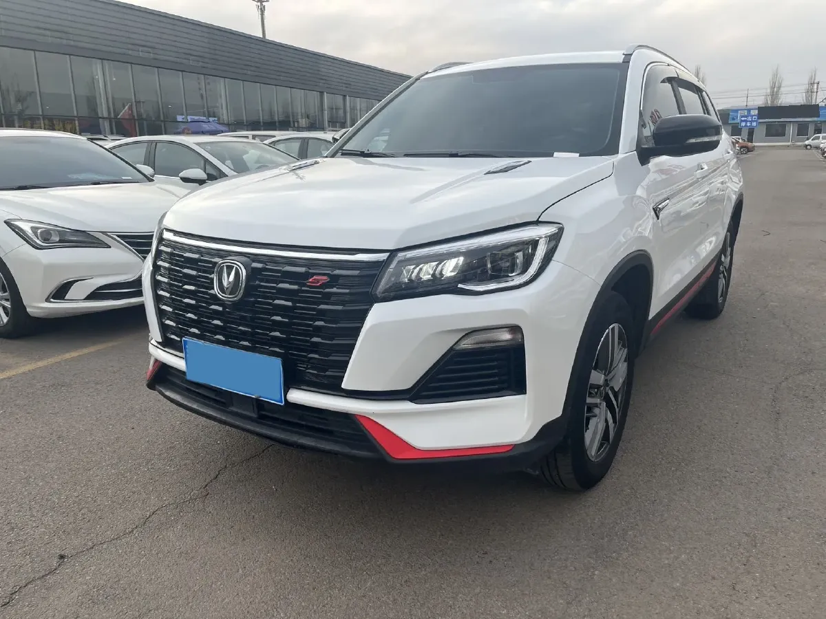 2023 ChangAn CS75 1.5T 188HP L4 7DCT,autocango,china used car exporter,china ev exporter,chinese used car exporter,chinese used ev exporter