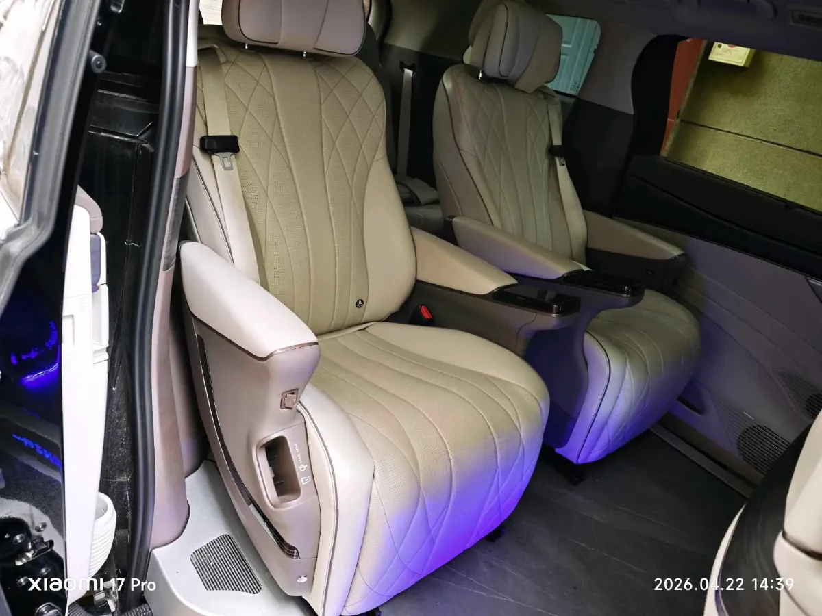 2024 Denza D9 1.5T 139HP L4 E-CVT PHEV 40KWH,autocango,china used car exporter,china ev exporter,chinese used car exporter,chinese used ev exporter