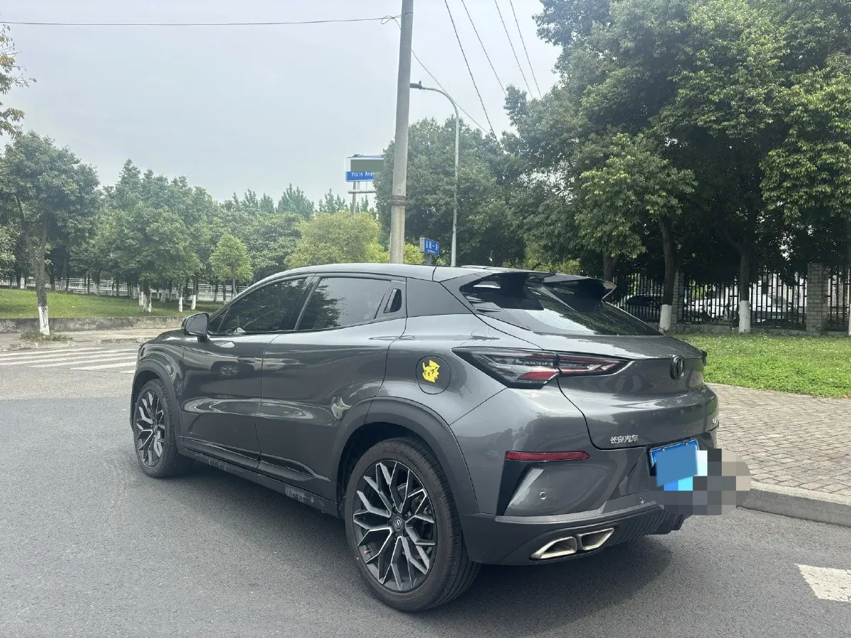 2022 ChangAn UNI-T 1.5T 188HP L4 7DCT,autocango,china used car exporter,china ev exporter,chinese used car exporter,chinese used ev exporter