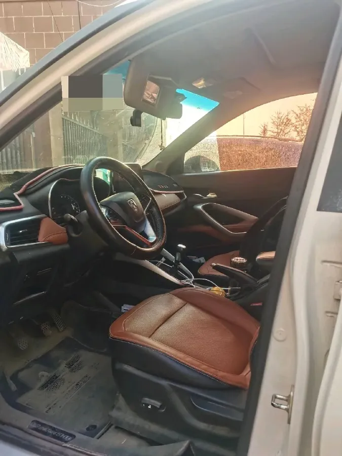 2017 BaoJun 510 1.5L 112HP L4 6MT,autocango,china used car exporter,china ev exporter,chinese used car exporter,chinese used ev exporter