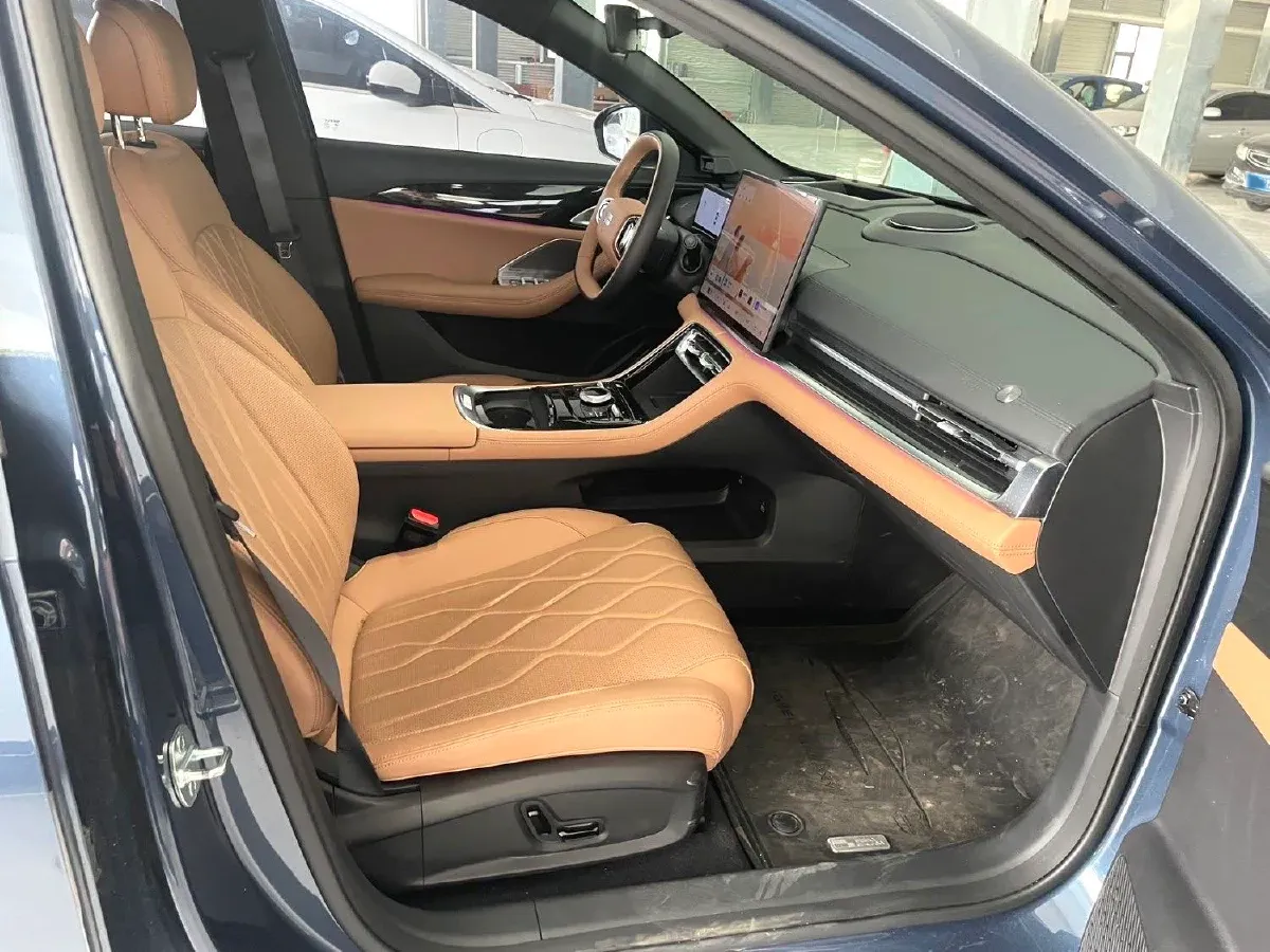 2025 Geely Galaxy A7 1.5L 112HP L4 1DHT PHEV,autocango,china used car exporter,china ev exporter,chinese used car exporter,chinese used ev exporter