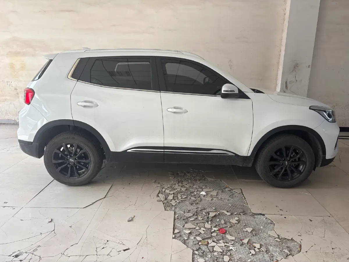 2023 Chery Tiggo 5x 1.5L 120HP L4 CVT,autocango,china used car exporter,china ev exporter,chinese used car exporter,chinese used ev exporter