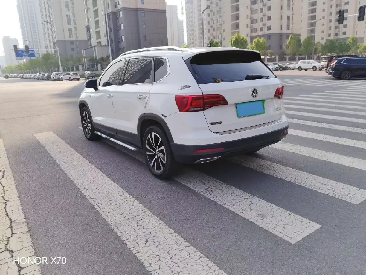 2019 MINI MINI 1.5T 102HP L3 7DCT,autocango,china used car exporter,china ev exporter,chinese used car exporter,chinese used ev exporter