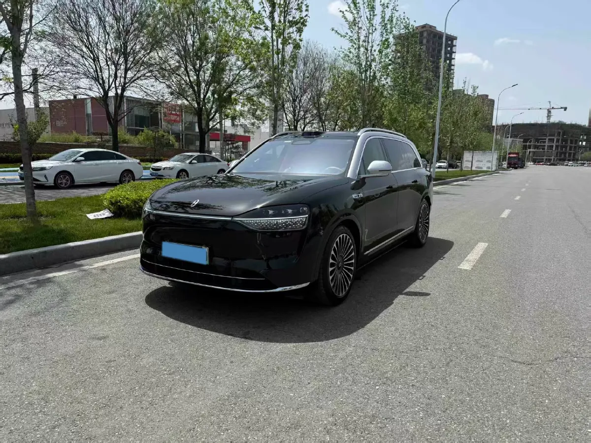 2025 AITO AITO M9 REEV 160HP REEV 52KWH,autocango,china used car exporter,china ev exporter,chinese used car exporter,chinese used ev exporter