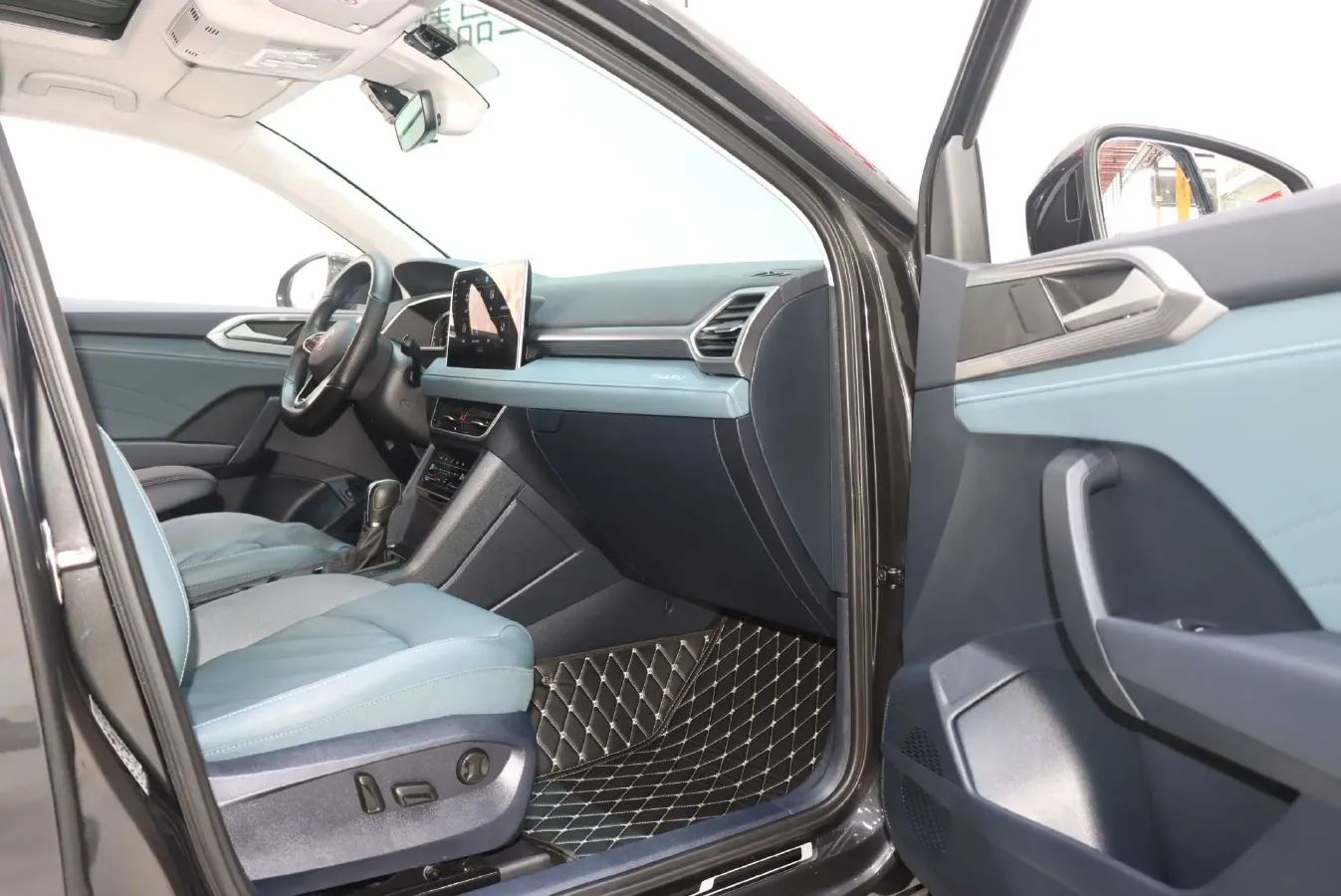 2023 Volkswagen Tharu 1.5T 160HP L4 7DCT,autocango,china used car exporter,china ev exporter,chinese used car exporter,chinese used ev exporter