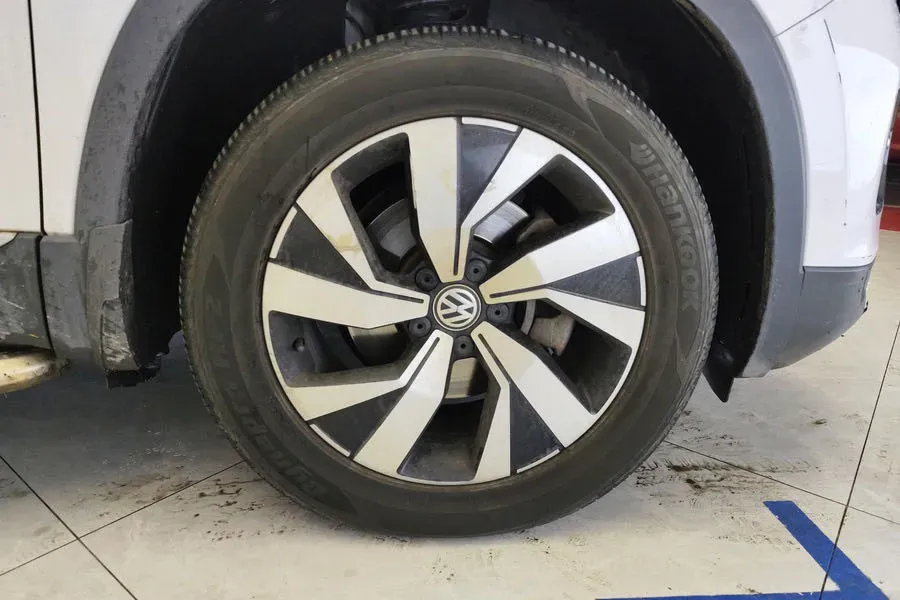 2020 Volkswagen Tayron 2.0T 186HP L4 7DCT,autocango,china used car exporter,china ev exporter,chinese used car exporter,chinese used ev exporter