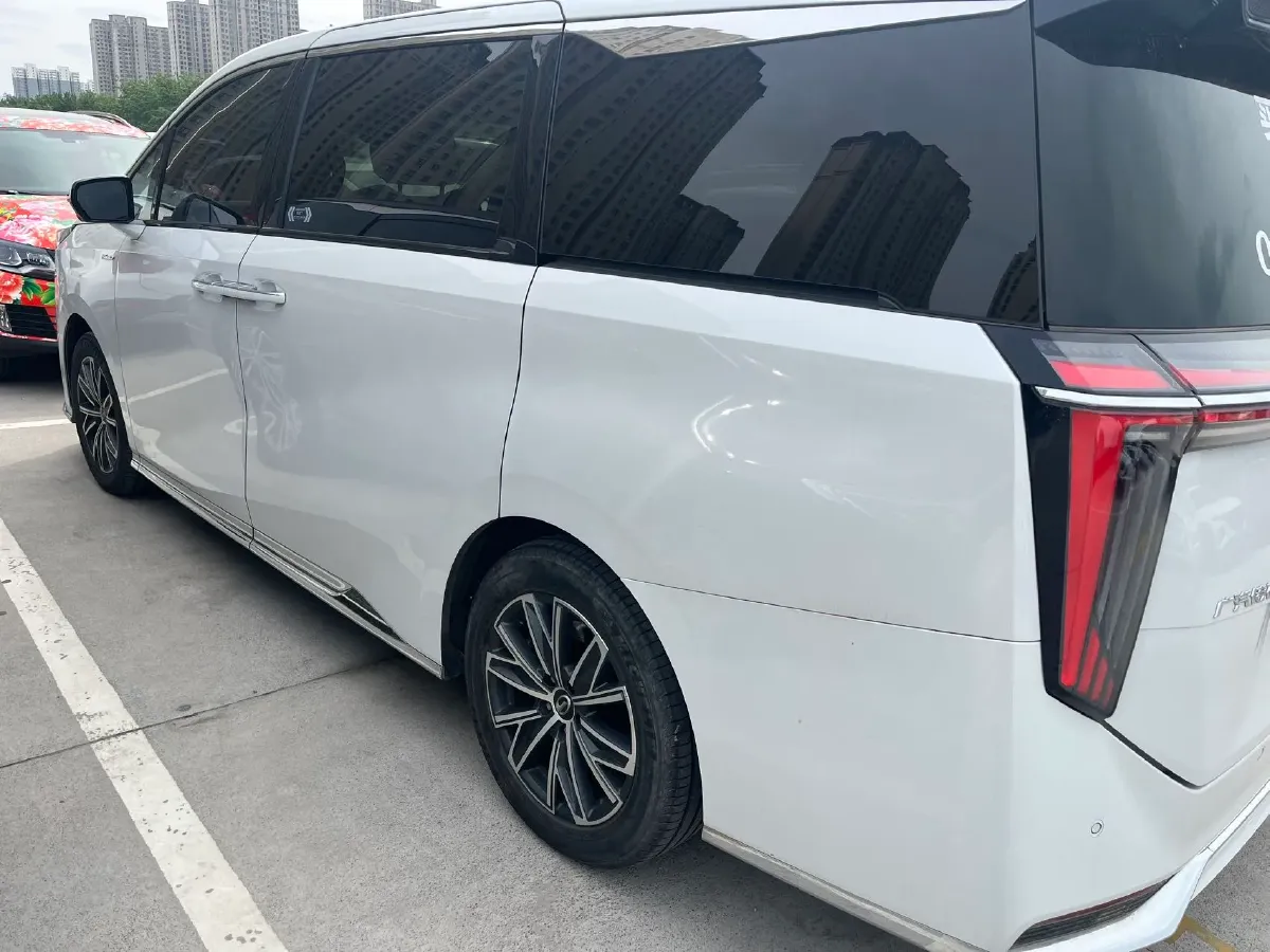 2024 GAC Trumpchi M8 2.0T 190HP L4 2DHT Hybrid,autocango,china used car exporter,china ev exporter,chinese used car exporter,chinese used ev exporter