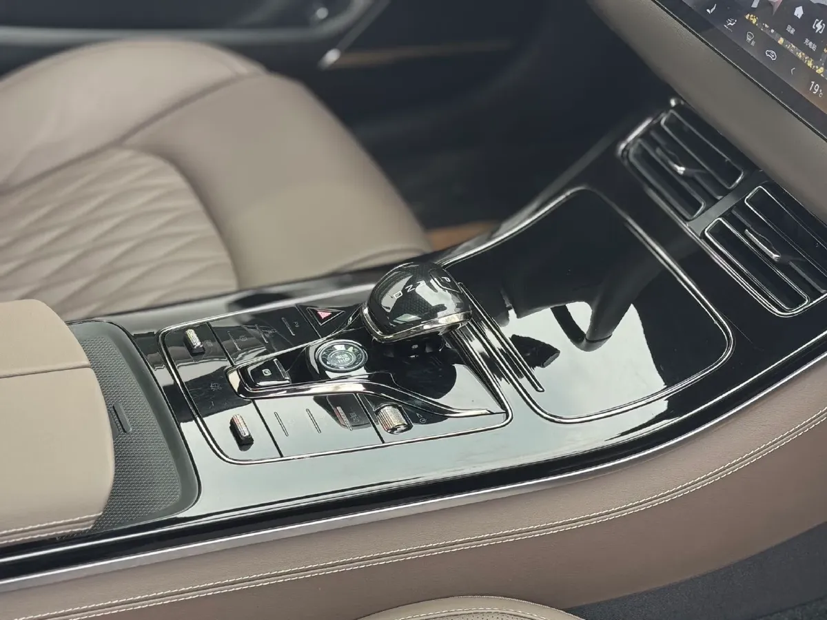 2024 BYD Han BEV 60.48KWH,autocango,china used car exporter,china ev exporter,chinese used car exporter,chinese used ev exporter