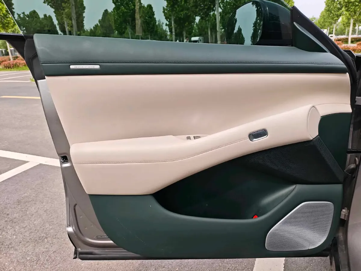 2025 MI YU7 BEV,autocango,china used car exporter,china ev exporter,chinese used car exporter,chinese used ev exporter