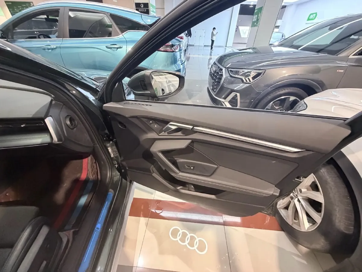 2023 Audi A3 1.4T 150HP L4 7DCT,autocango,china used car exporter,china ev exporter,chinese used car exporter,chinese used ev exporter