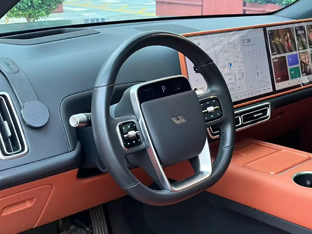 2023 Li L7 Range Extended 154HP REEV 40.9KWH,autocango,china used car exporter,china ev exporter,chinese used car exporter,chinese used ev exporter