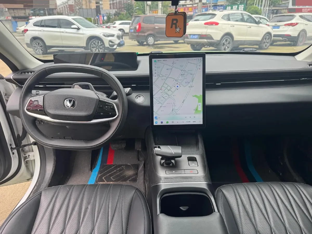 2023 ChangAn Oshan Z6 1.5T 188HP L4 7DCT,autocango,china used car exporter,china ev exporter,chinese used car exporter,chinese used ev exporter