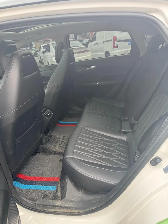 2023 ChangAn Oshan Z6 1.5T 188HP L4 7DCT,autocango,china used car exporter,china ev exporter,chinese used car exporter,chinese used ev exporter