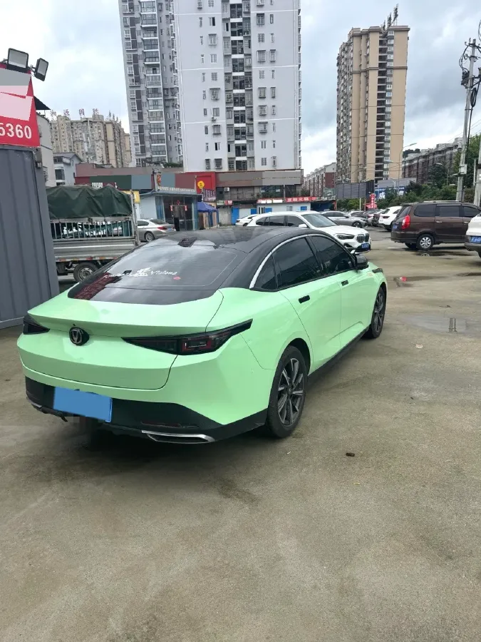 2023 ChangAn Oshan Z6 1.5T 188HP L4 7DCT,autocango,china used car exporter,china ev exporter,chinese used car exporter,chinese used ev exporter