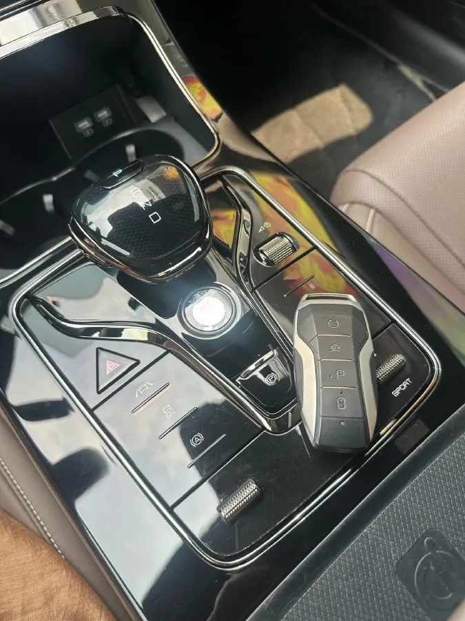 2020 Honda Breeze 2.0L 146HP L4 E-CVT Hybrid,autocango,china used car exporter,china ev exporter,chinese used car exporter,chinese used ev exporter