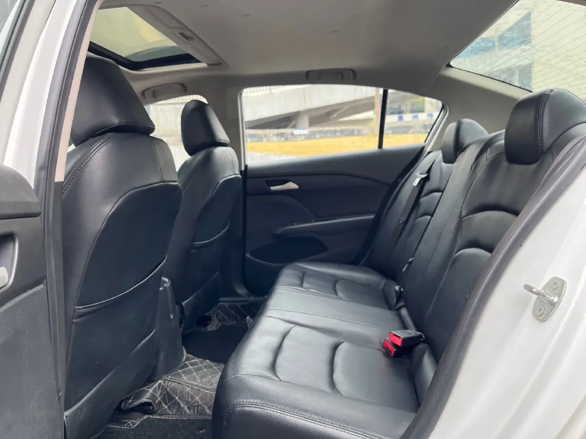 2016 Chevrolet Cavalier 1.5L 113HP L4 6AT,autocango,china used car exporter,china ev exporter,chinese used car exporter,chinese used ev exporter