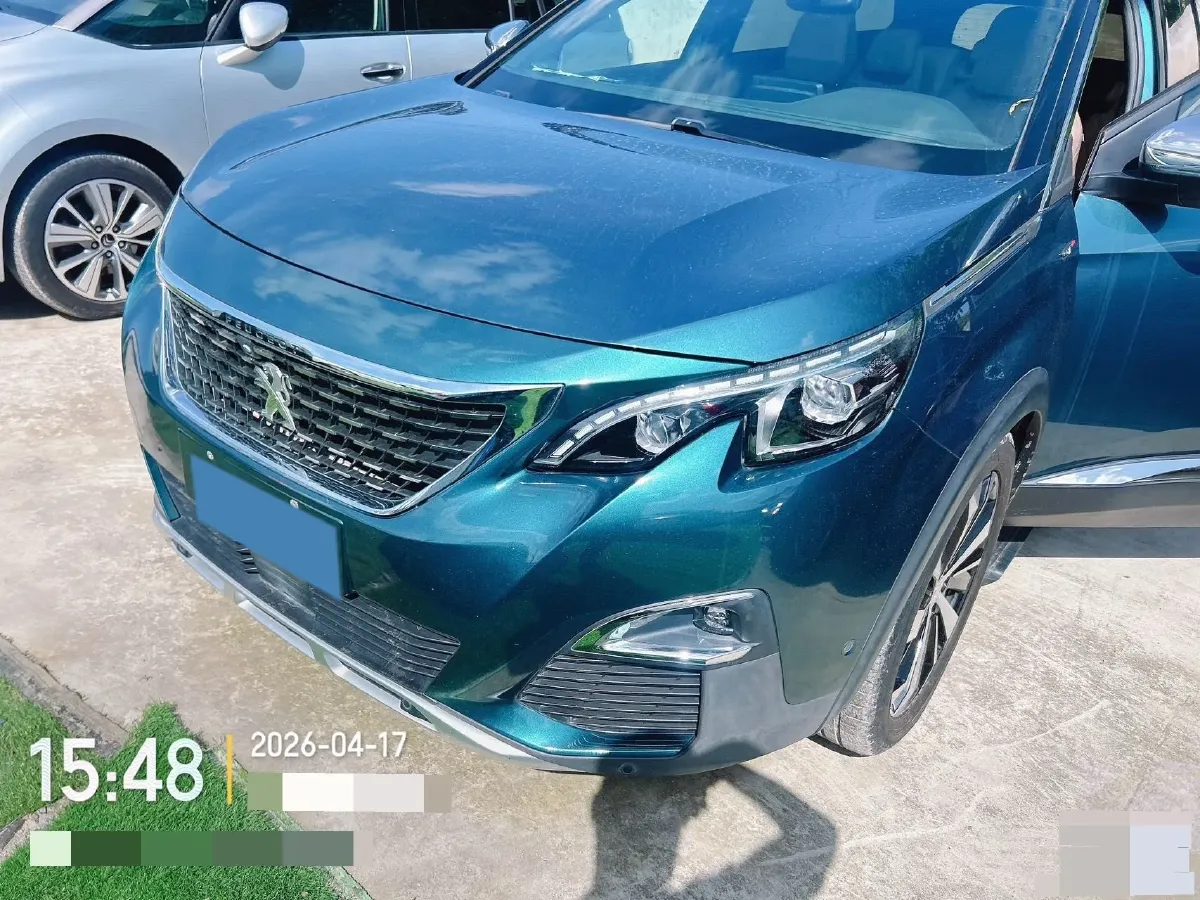 2017 Peugeot 5008 1.8T 204HP L4 6AT,autocango,china used car exporter,china ev exporter,chinese used car exporter,chinese used ev exporter