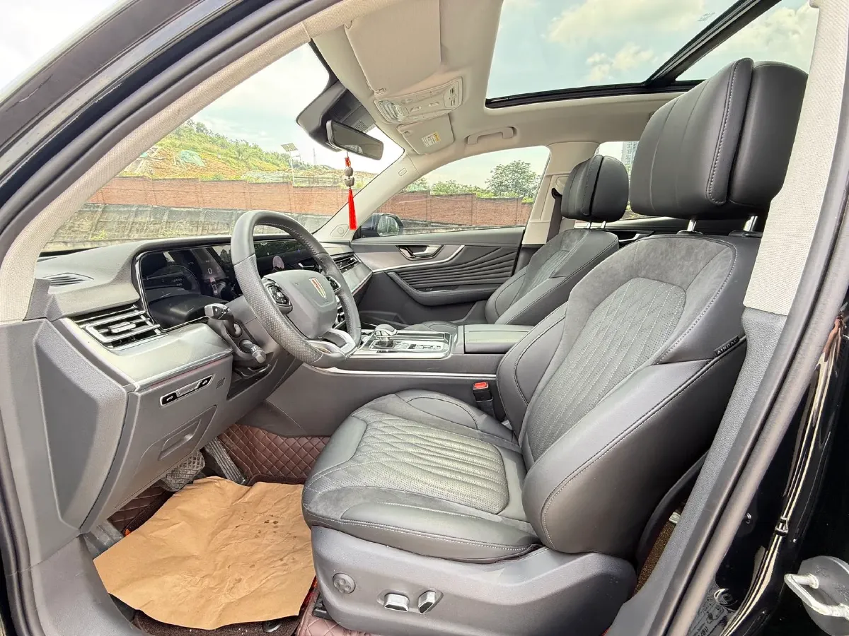 2023 HongQi HS5 2.0T 252HP L4 8AT,autocango,china used car exporter,china ev exporter,chinese used car exporter,chinese used ev exporter