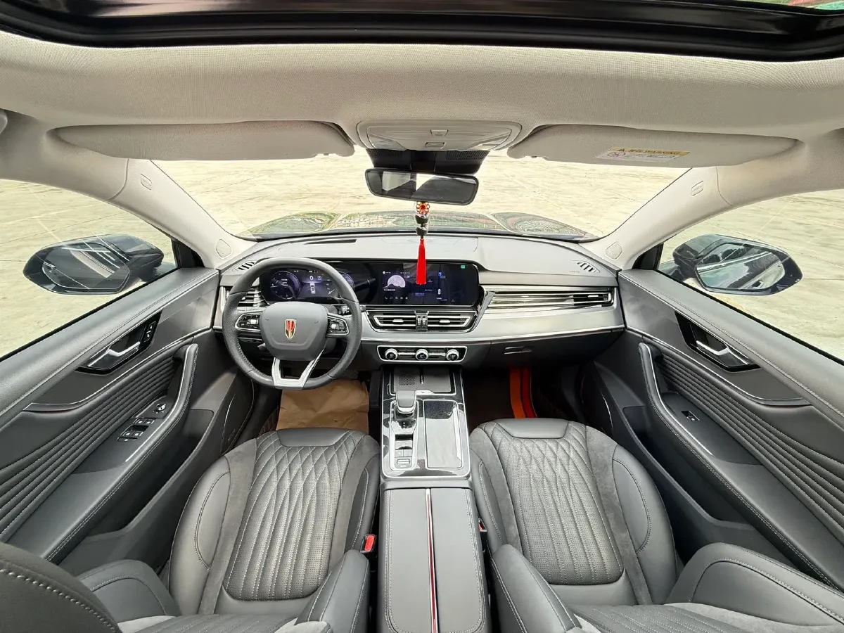 2023 HongQi HS5 2.0T 252HP L4 8AT,autocango,china used car exporter,china ev exporter,chinese used car exporter,chinese used ev exporter