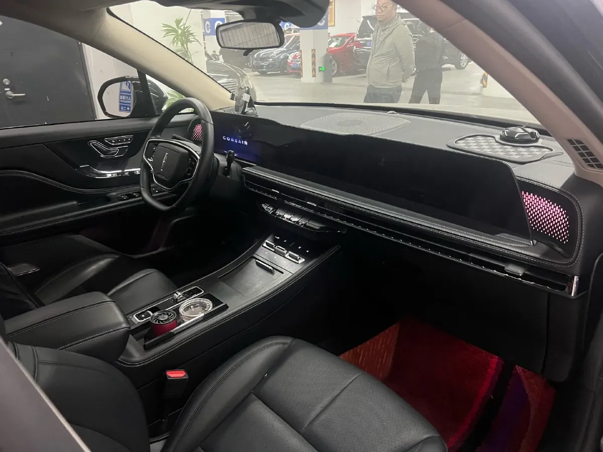 2024 Lincoln Corsair 2.0T 261HP L4 8AT,autocango,china used car exporter,china ev exporter,chinese used car exporter,chinese used ev exporter